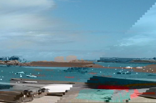 Foto 27 - Holiday Home With sea View in Perros-guirec