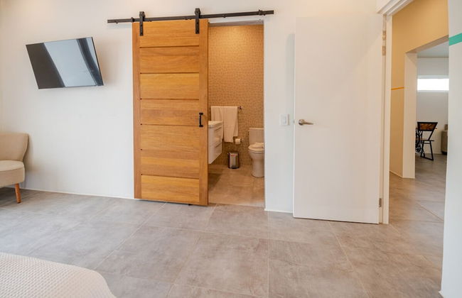 Modern Trestrapi Beach Villa 8 bed 8 Bath 2 Pools - Photo 42