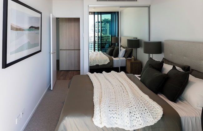 Kangaroo Point Apartments by Urban Rest - Photo 3