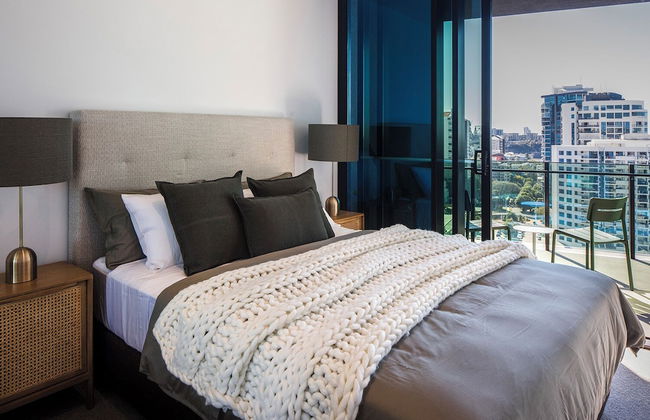 Kangaroo Point Apartments by Urban Rest - Photo 2