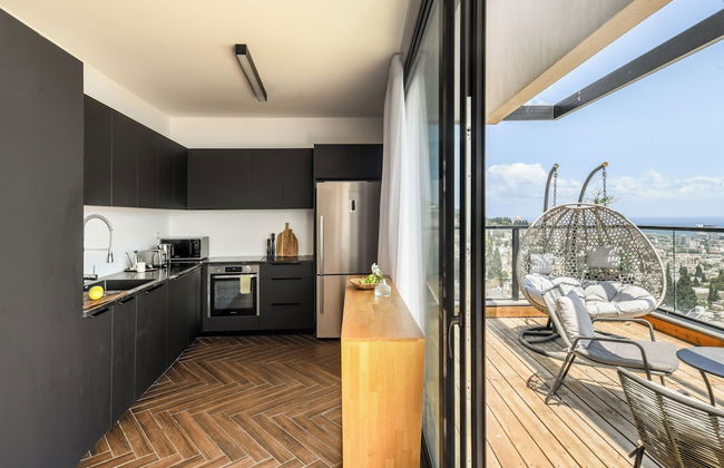 Haifa Bay Views Penthouse by Sea N' Rent - Foto 8