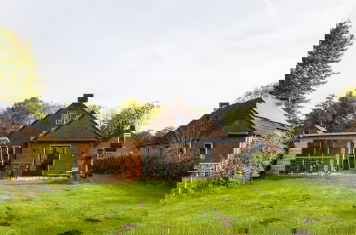 Foto 33 - Cosy Holiday Home With Garden