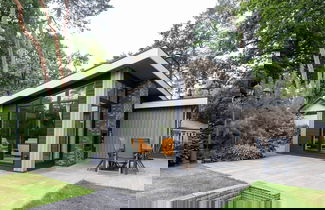 Foto 1 - Beautiful Chalet With a Fireplace in a Wooded Area