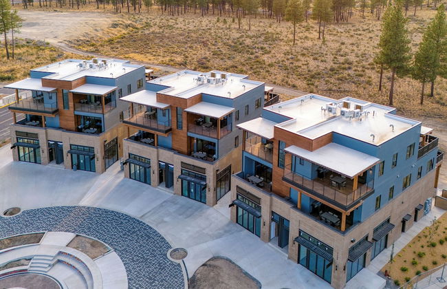 The Aerie Suites by AvantStay – Modern Comfort with Mountain Views - Foto 1