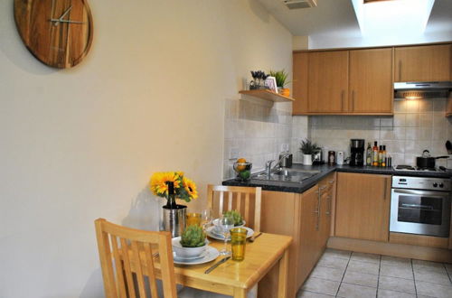 Photo 12 - Alexandra Court 7