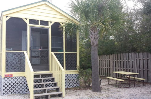 Photo 21 - Navarre Beach Camping Resort