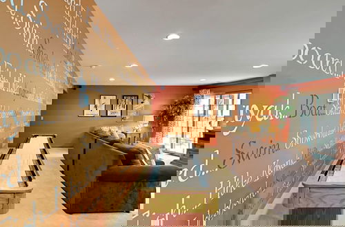 Photo 6 - Mountainlair