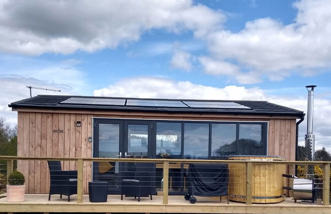 Cleeves Cabins, Ailsa Luxury Lodge With hot tub - Foto 34
