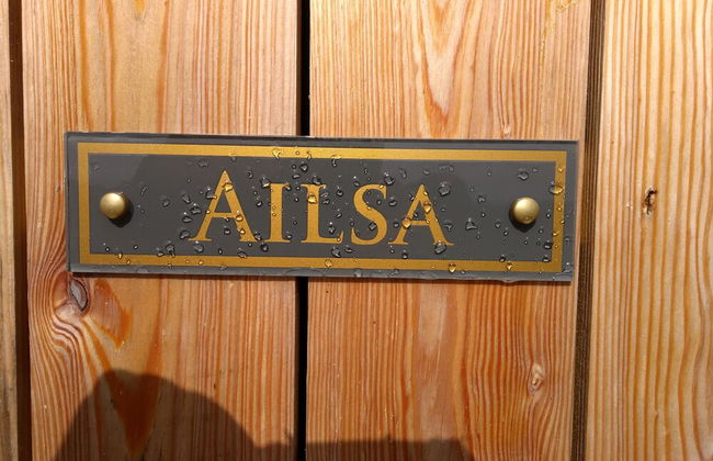 Cleeves Cabins, Ailsa Luxury Lodge With hot tub - Foto 14