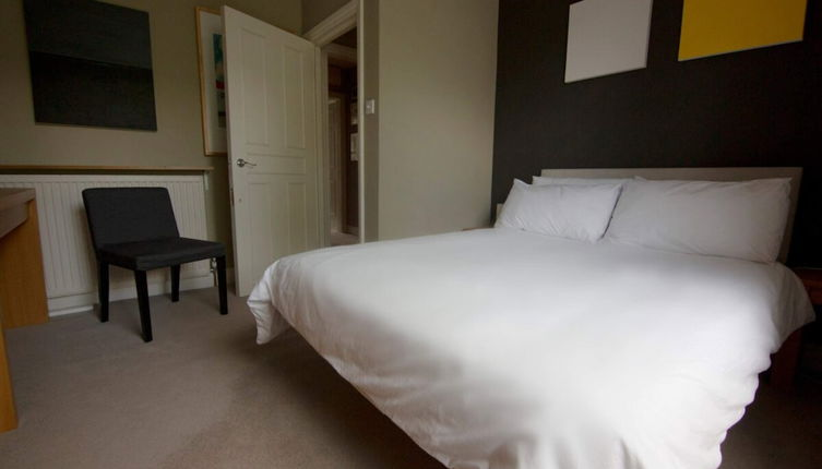Photo 1 - Wonderful 2 Bedroom in Quiet Area near Camden Square