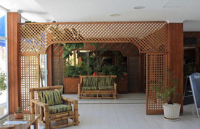 Apartamentos Plaza Azul - Foto 2