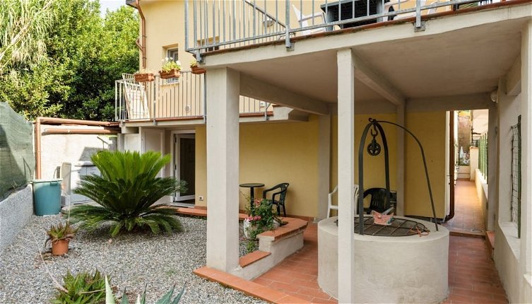 Foto 1 - La Spezia Migliarina Apartment with Terrace