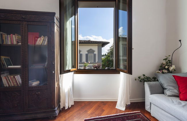 Renovated 19th-Century Apartment in an Authentic Area - Photo 23
