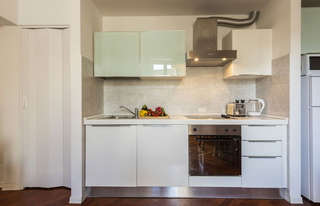 Renovated 19th-Century Apartment in an Authentic Area - Photo 19