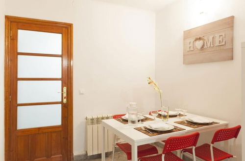 Photo 8 - Cosy Apartment Fira Barcelona