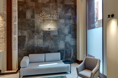 Photo 3 - Sercotel Granada Suites