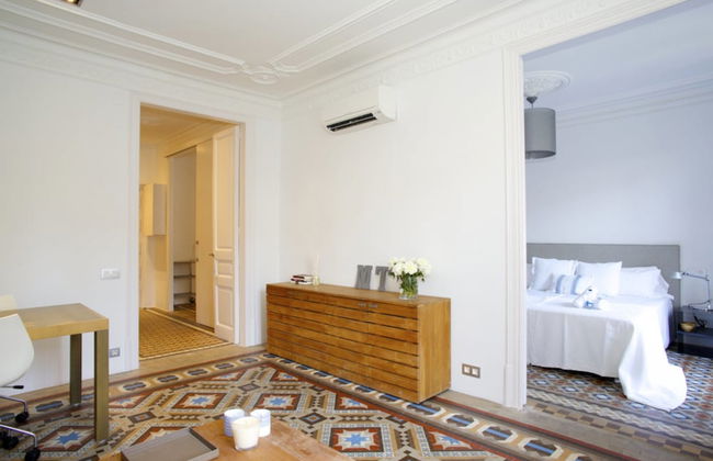 BarcelonaForRent The Claris Suites - Foto 1