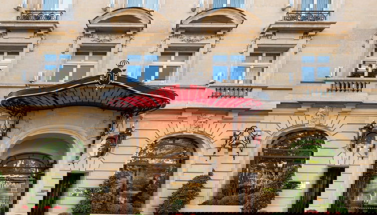Photo 1 - Le Royal Monceau - Raffles Paris