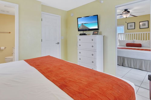 Photo 6 - South Beach Condo Hotel by Sunsational Beach Rentals