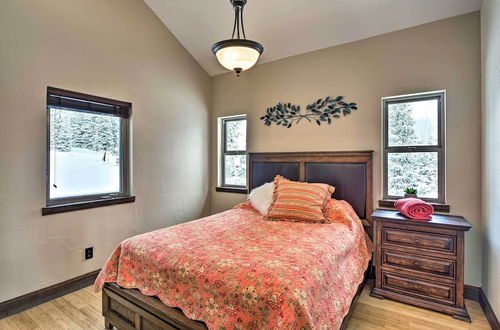 Foto 10 - Pristine Breckenridge Home w/ Hot Tub & Mtn Views