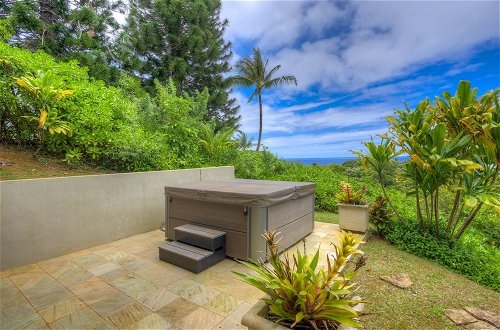 Foto 36 - Mauna Pua - A 7 bedroom Kauai Vacation Rental Home by RedAwning