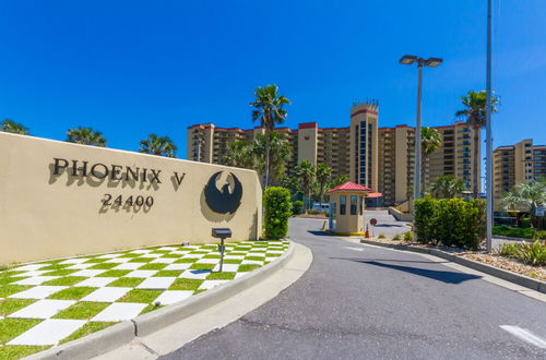 Photo 47 - Phoenix V Condos by Hosteeva