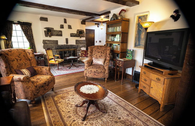 Castle on Glen - 3 Bedroom Home - Foto 11