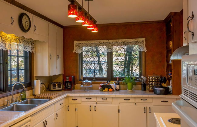 Castle on Glen - 3 Bedroom Home - Foto 6
