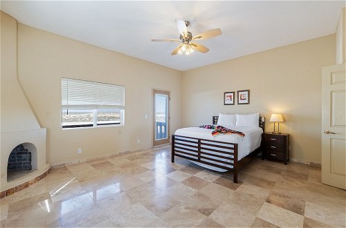Photo 4 - The Suites at Rocky Point 2