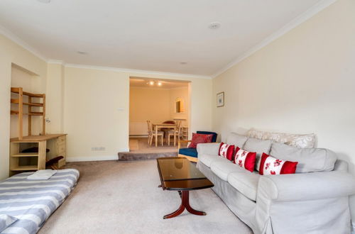 Photo 24 - Spacious 1-bedroom Flat With Garden Free Parking