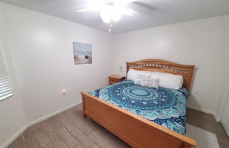 Photo 1 - Pet Friendly, 2 Bedroom, 2 Bath - Ocean Village Club P19