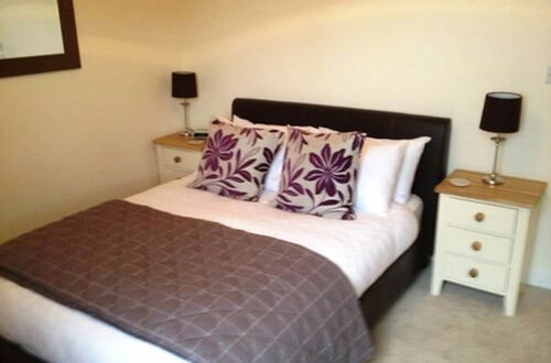 Photo 2 - Citystay - Warren Close