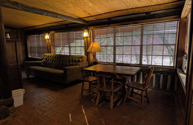 Cedarvale Cabins at Turner Falls - Foto 42