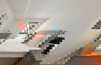 Foto 3 - 2 Beds Executive Apt in Liverpool St by City Stay London