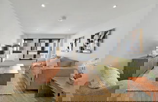 Photo 1 - 1Bed & 2Beds Apartment in Liverpool St by City Stay Aparts London