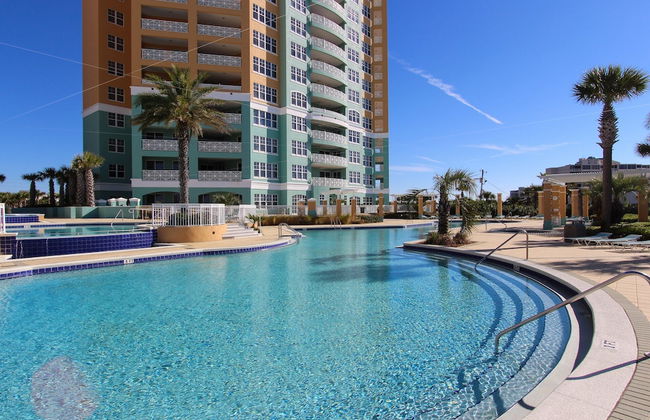 En Soleil #121 West - Photo 1