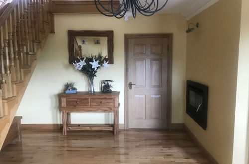 Photo 5 - Dungannon 2 Bed Bungalow - Sleeps 5 - Pet Friendly