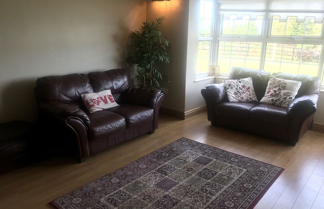 Dungannon 2 Bed Bungalow - Sleeps 5 - Pet Friendly - Foto 20