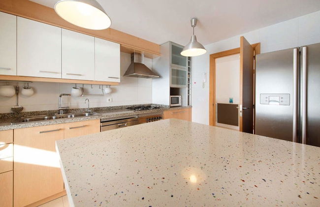 Salome House - Photo 10