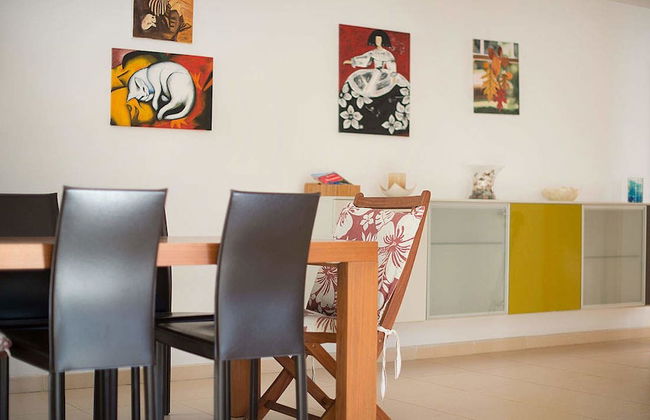 Salome House - Photo 13