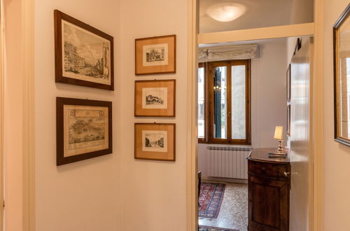 Photo 4 - Ca' Barbo Romantic Apartment in Venice