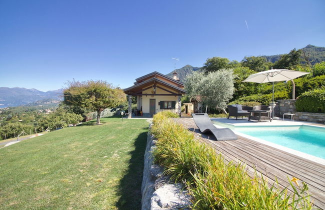 Oasi di Castelveccana Apt Pool and View - Foto 10