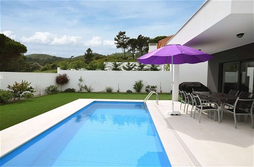 Photo 20 - Modern Villa With Private Swimming Pool