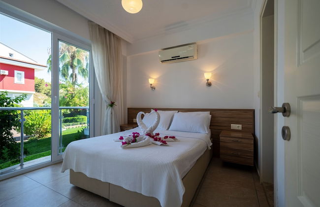 Sea Heaven Legend Apartments - Photo 3