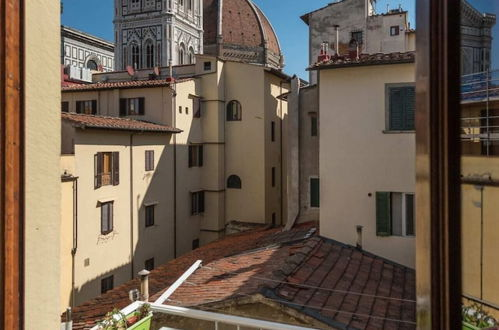 Photo 38 - Charming 2bed Apt Overlooking Duomo