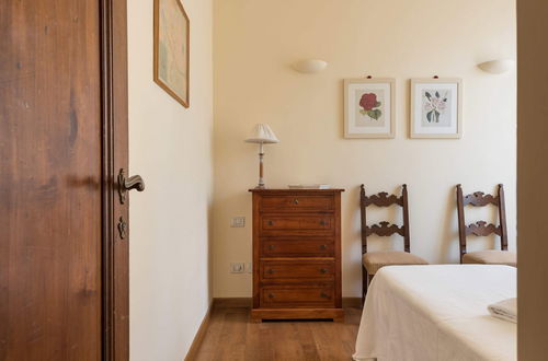 Photo 11 - Charming 2bed Apt Overlooking Duomo