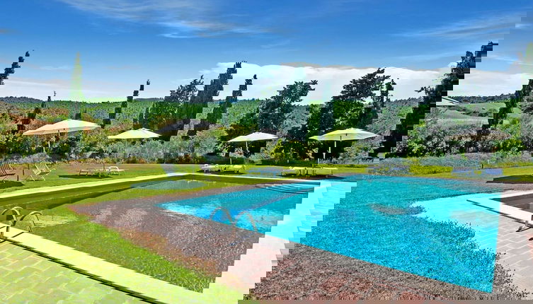 Foto 1 - Holiday Home in Sarteano With Pool