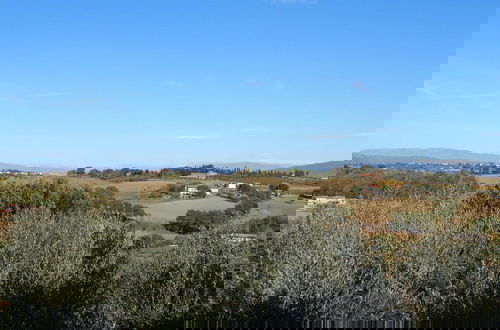 Photo 32 - Holiday Home With Swimming Pool in Foiano Della Chiana