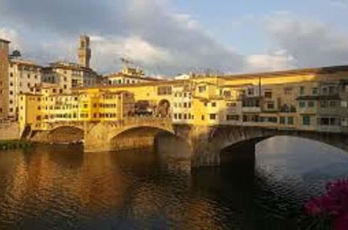 Foto 12 - La corte di Firenze