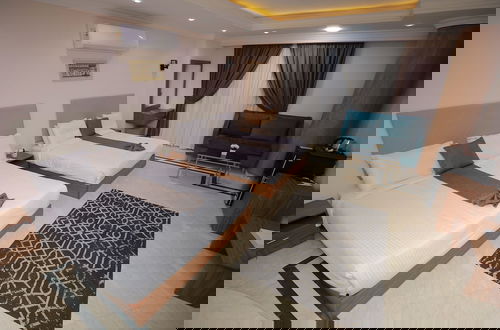 Photo 5 - Guest House pyramids View